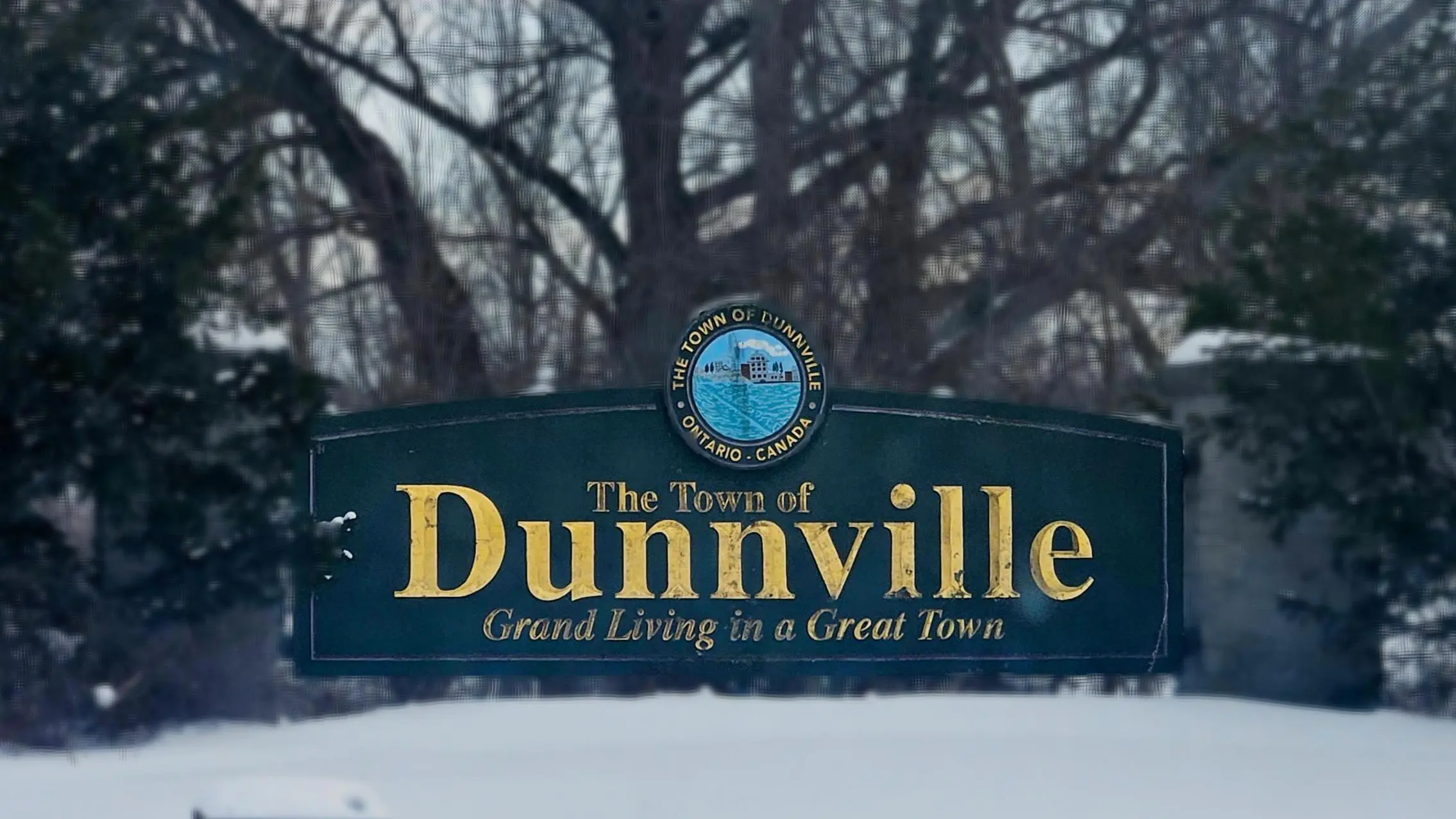 Welcome to Dunnville sign